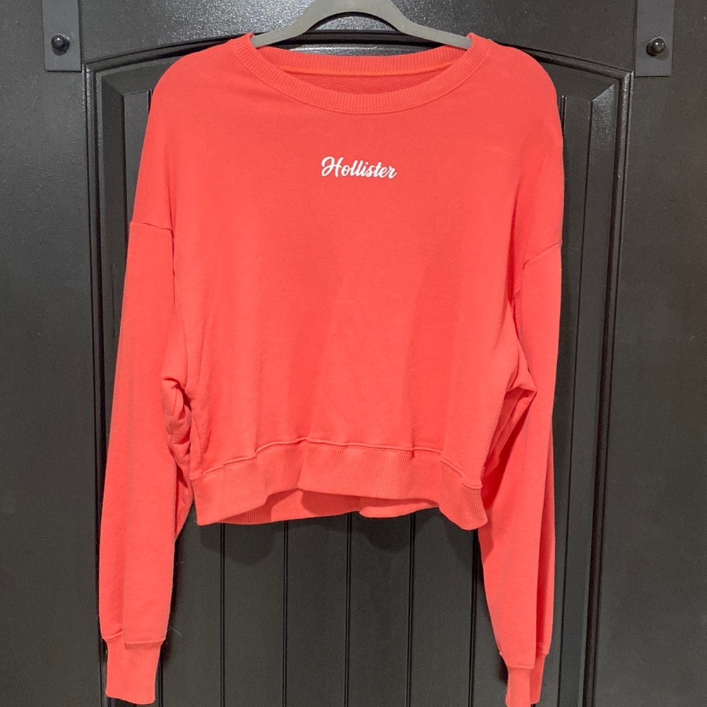 Hollister Cropped Sweatshirt